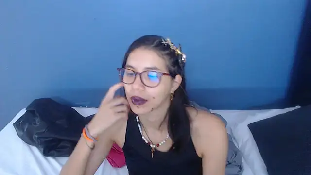 nextdoor fantasy1 online show from 02/12/25, 09:11