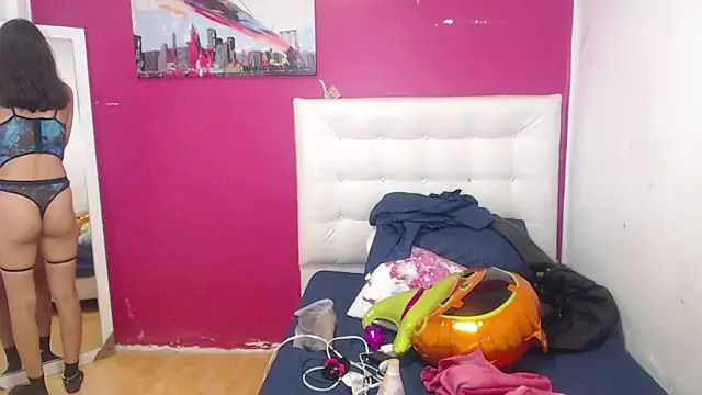 nextdoor fantasy1 online show from 10/30/25, 10:10