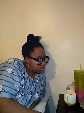 madamsensuale online show from 01/03/25, 10:19