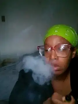 madamsensuale online show from 01/04/25, 09:41