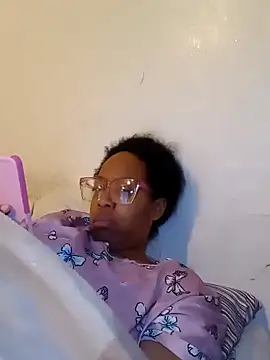 madamsensuale online show from 02/20/25, 09:33