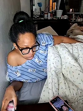 madamsensuale online show from 02/05/26, 05:23