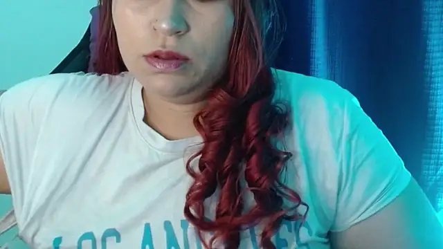 cata  gutierrez  online show from 11/11/25, 04:23