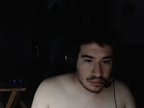 thealfawolf01 online show from 01/16/25, 12:23