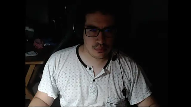 thealfawolf01 online show from 01/28/25, 12:26