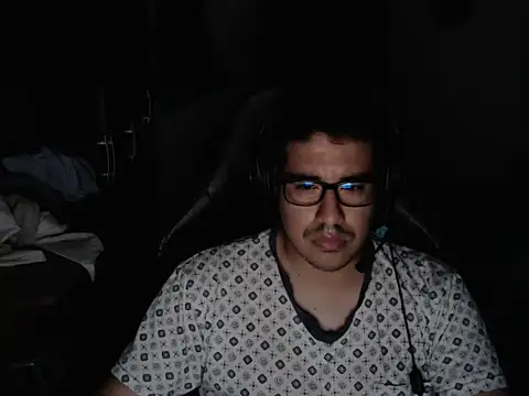 thealfawolf01 online show from 11/13/25, 12:09