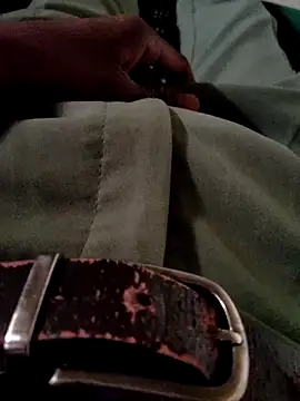 Snapshot of cumshotboy01 chatting on 03/21/25, 11:44 cumshotboy01 online show from 03/21/25, 11:44