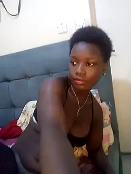 Layla Amish1 online show from 01/10/25, 06:42