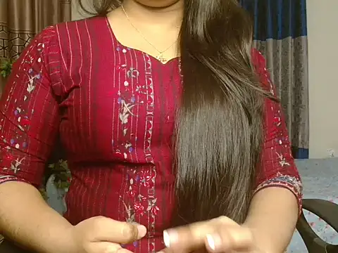 Unlucky-flowers online show from 11/24/25, 12:27