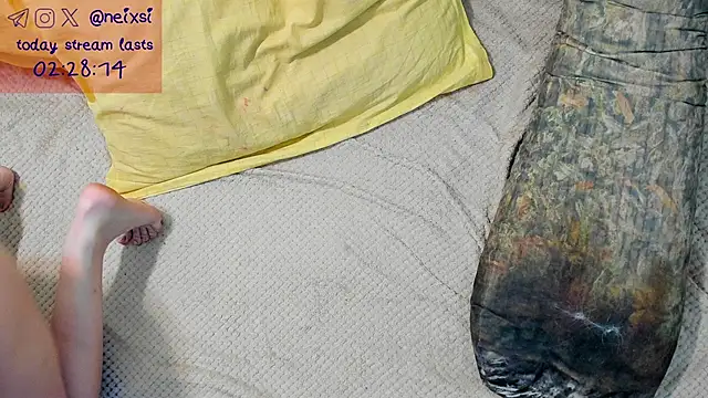 ixsi online show from 11/17/25, 07:36