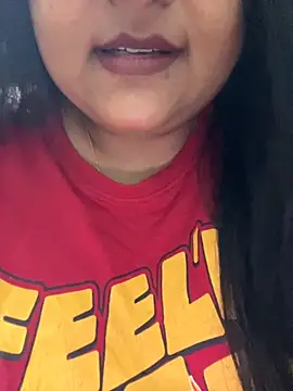 smile pretty online show from 11/20/25, 06:29