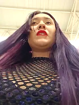 Blushing Katy online show from 12/15/25, 12:04