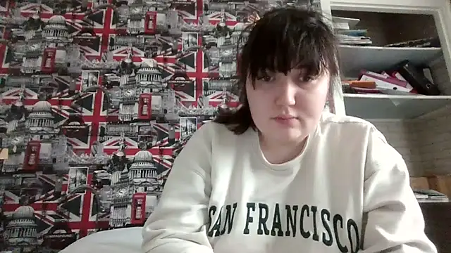 Lynylou online show from 10/03/25, 08:55