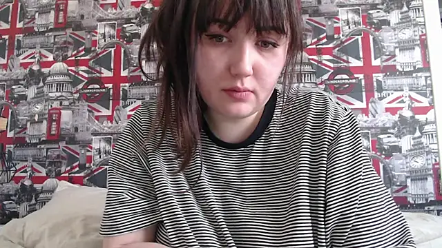 Snapshot of Lynylou chatting on 03/20/26, 01:16 Lynylou online show from 03/20/26, 01:16