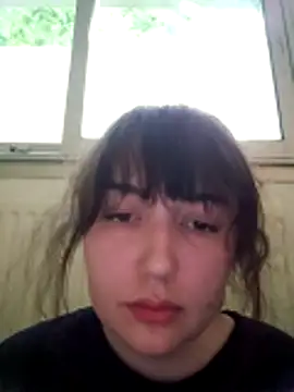 Snapshot of Lynylou chatting on 05/05/26, 04:37 Lynylou online show from 05/05/26, 04:37