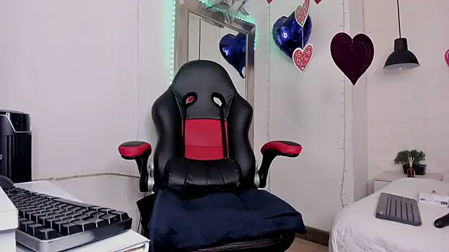 angel hardy dl online show from 02/25/25, 12:24