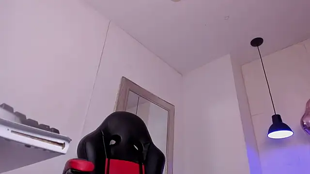 angel hardy dl online show from 09/12/25, 11:54