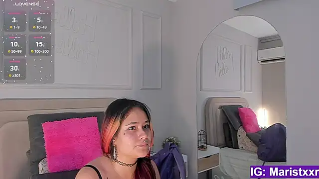 Maristxxr online show from 10/18/25, 07:36