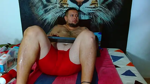 Michaell Myerss  online show from 09/12/25, 12:05