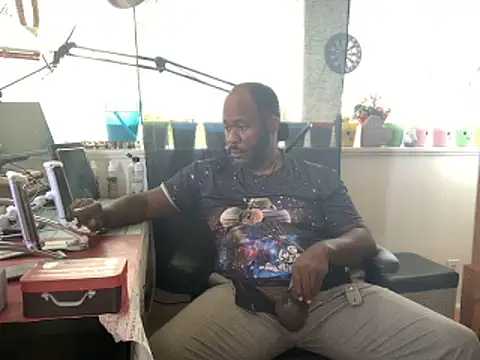 bigshh8 online show from 04/28/26, 06:24