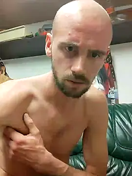 Snapshot of Rejtelmesest chatting on 12/11/24, 10:27 Rejtelmesest online show from 12/11/24, 10:27