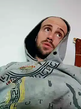 Snapshot of Rejtelmesest chatting on 12/20/24, 07:55 Rejtelmesest online show from 12/20/24, 07:55