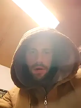 Snapshot of Rejtelmesest chatting on 12/26/24, 01:29 Rejtelmesest online show from 12/26/24, 01:29