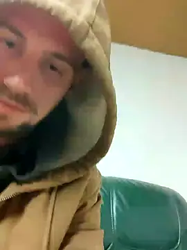 Snapshot of Rejtelmesest chatting on 01/09/25, 05:54 Rejtelmesest online show from 01/09/25, 05:54