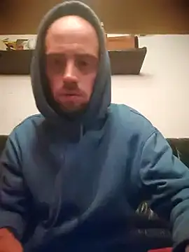 Snapshot of Rejtelmesest chatting on 01/12/25, 07:53 Rejtelmesest online show from 01/12/25, 07:53