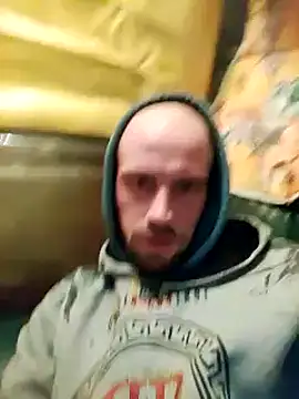 Snapshot of Rejtelmesest chatting on 01/18/25, 09:13 Rejtelmesest online show from 01/18/25, 09:13