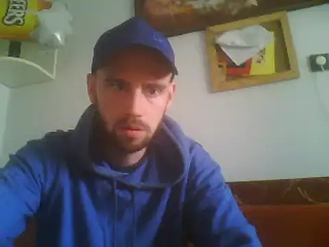 Snapshot of Rejtelmesest chatting on 02/19/25, 01:06 Rejtelmesest online show from 02/19/25, 01:06