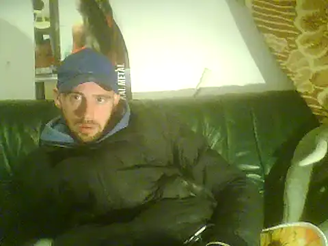 Snapshot of Rejtelmesest chatting on 02/19/25, 06:10 Rejtelmesest online show from 02/19/25, 06:10