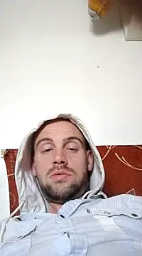 Snapshot of Rejtelmesest chatting on 03/05/25, 07:16 Rejtelmesest online show from 03/05/25, 07:16