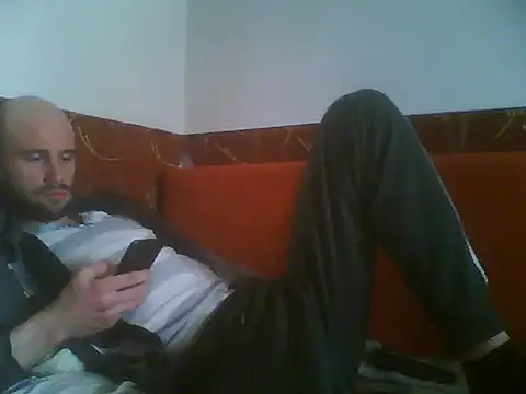 Snapshot of Rejtelmesest chatting on 03/13/25, 08:26 Rejtelmesest online show from 03/13/25, 08:26