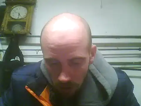 Snapshot of Rejtelmesest chatting on 03/15/25, 09:49 Rejtelmesest online show from 03/15/25, 09:49