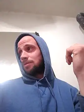 Snapshot of Rejtelmesest chatting on 03/17/25, 03:36 Rejtelmesest online show from 03/17/25, 03:36