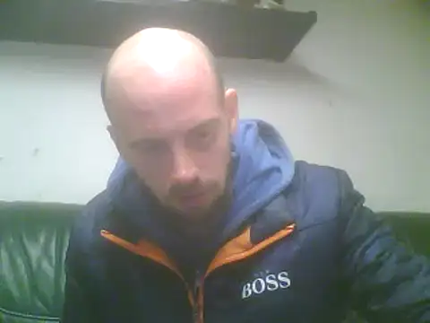 Snapshot of Rejtelmesest chatting on 03/18/25, 06:37 Rejtelmesest online show from 03/18/25, 06:37