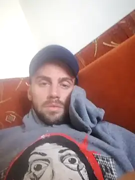 Snapshot of Rejtelmesest chatting on 03/20/25, 01:15 Rejtelmesest online show from 03/20/25, 01:15