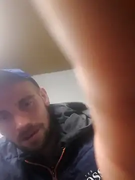 Snapshot of Rejtelmesest chatting on 03/21/25, 12:51 Rejtelmesest online show from 03/21/25, 12:51