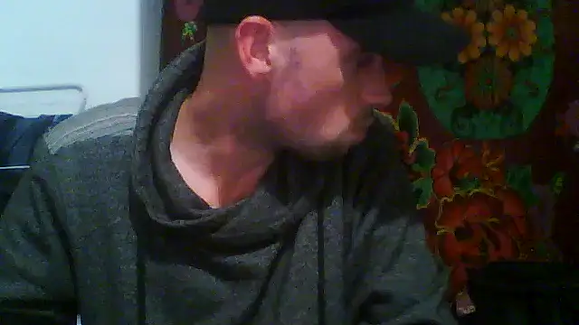 Snapshot of Rejtelmesest chatting on 11/01/25, 09:39 Rejtelmesest online show from 11/01/25, 09:39