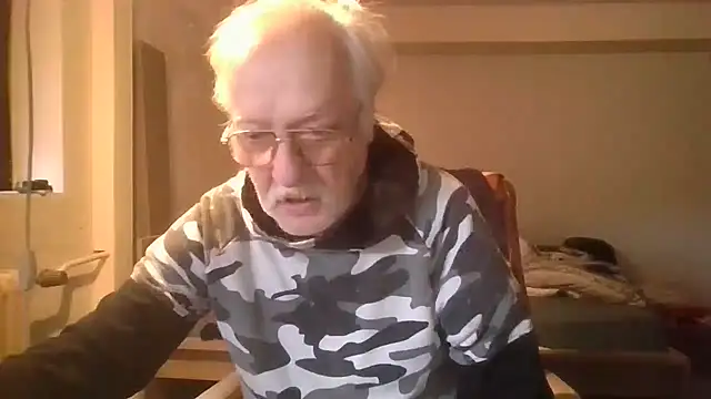 Sammy1660 online show from 12/17/24, 12:43