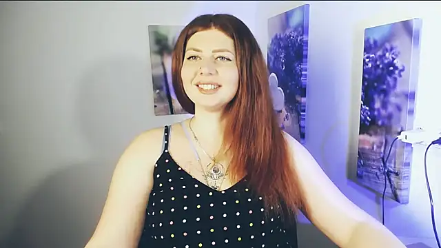 Snapshot of Lizzy_Love chatting on 06/02/26, 09:00 Lizzy Love online show from 06/02/26, 09:00