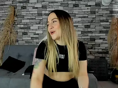 cindy love2 online show from 10/13/25, 04:18