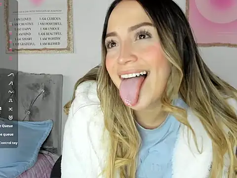 cindy love2 online show from 11/16/25, 12:33