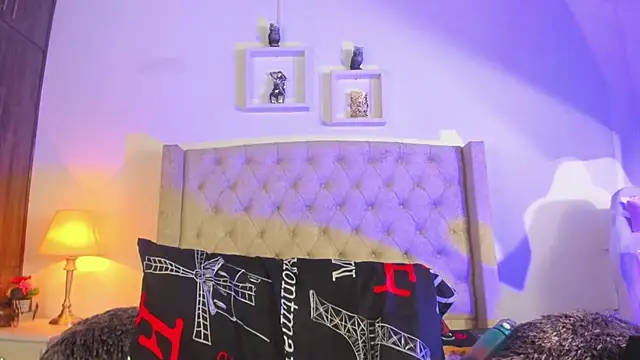 allisson m online show from 12/28/24, 03:04