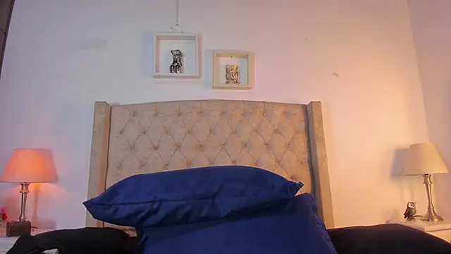 allisson m online show from 11/11/25, 12:05