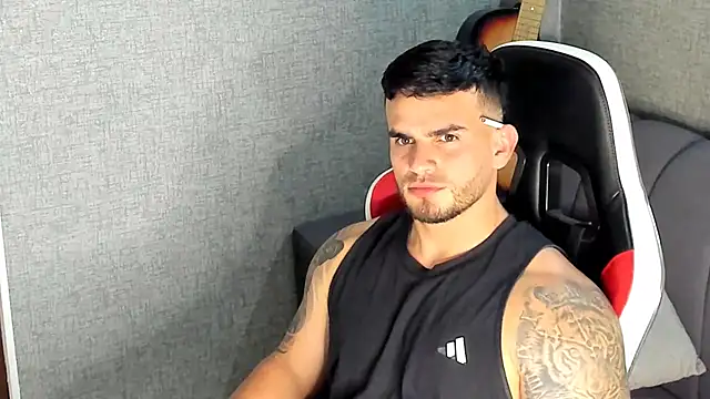 Ricardogo19 online show from 11/10/25, 11:04