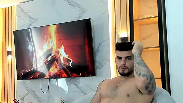 Ricardogo19 online show from 11/20/25, 07:24