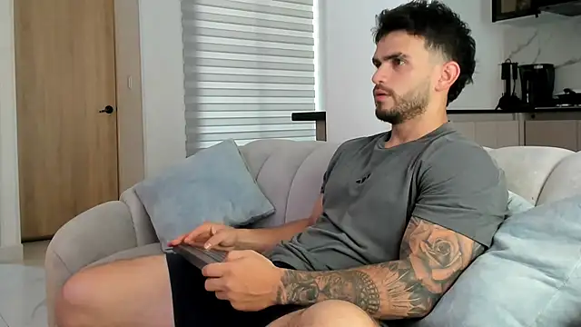 Ricardogo19 online show from 03/02/26, 02:13