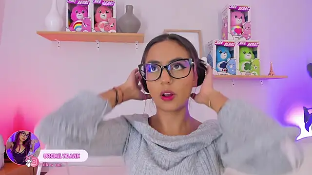 emily bank online show from 09/19/25, 07:36